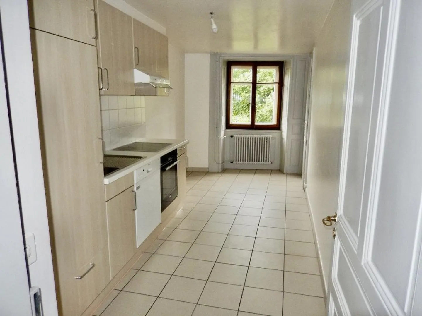 Location:  Charmant appartement de 5 pièces en Vieille-Ville de Genève - Photo 11 sur 13