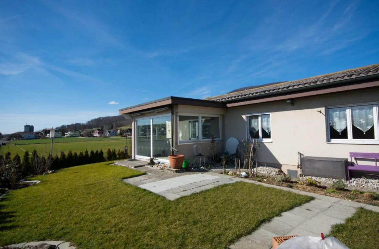 Gepflegtes Einfamilienhaus mit Einliegerwohnung & Wintergarten! - Foto 7 von 15