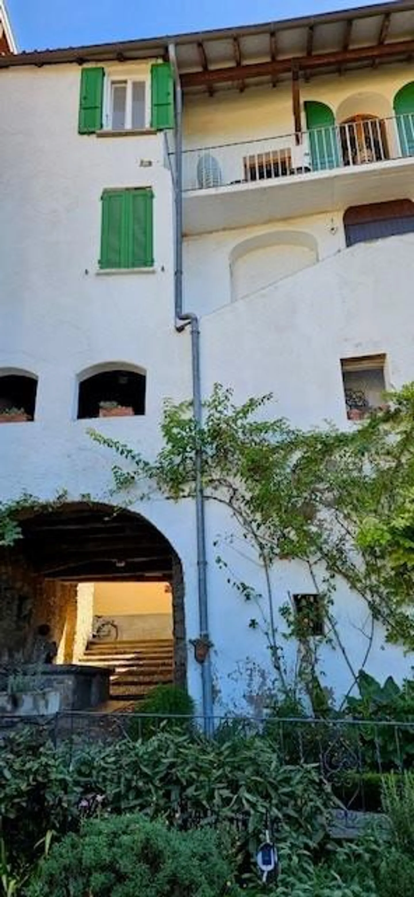 Casa Monteverde Davesco - Photo 1 sur 2