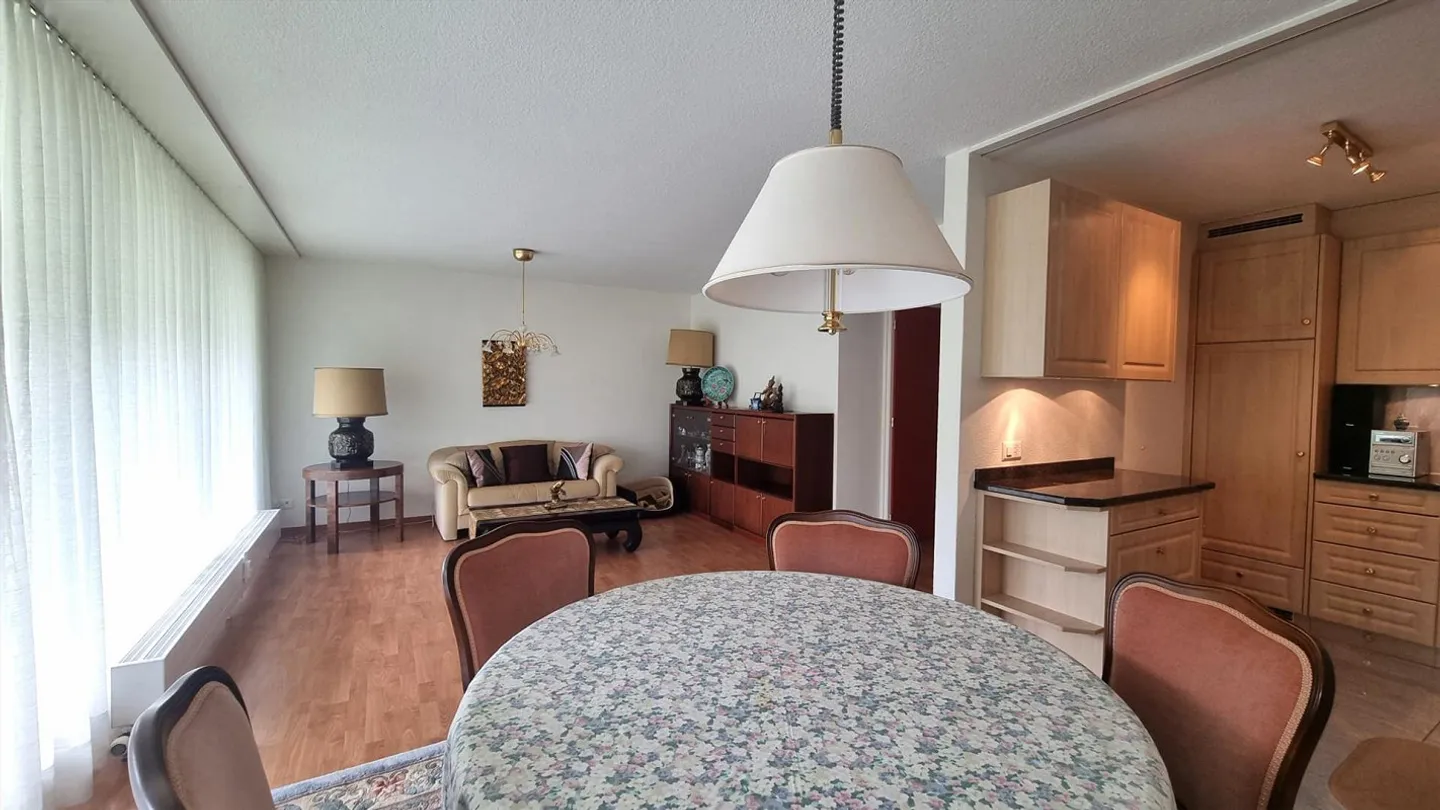 Appartement situé au calme près du centre - Photo 4 sur 13