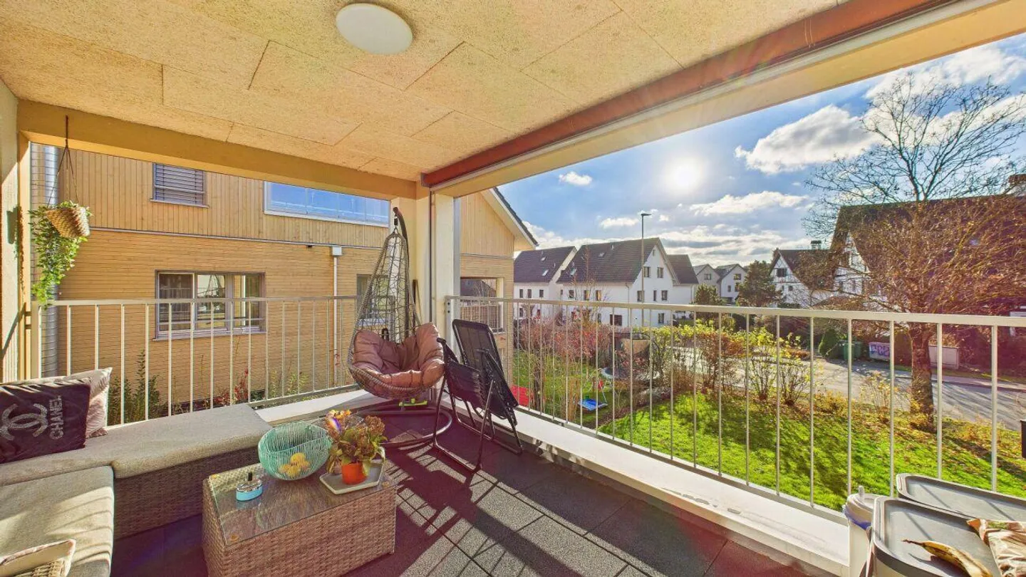 Modern 3.5-room apartment with balcony and Minergie standard - Photo 1 of 13