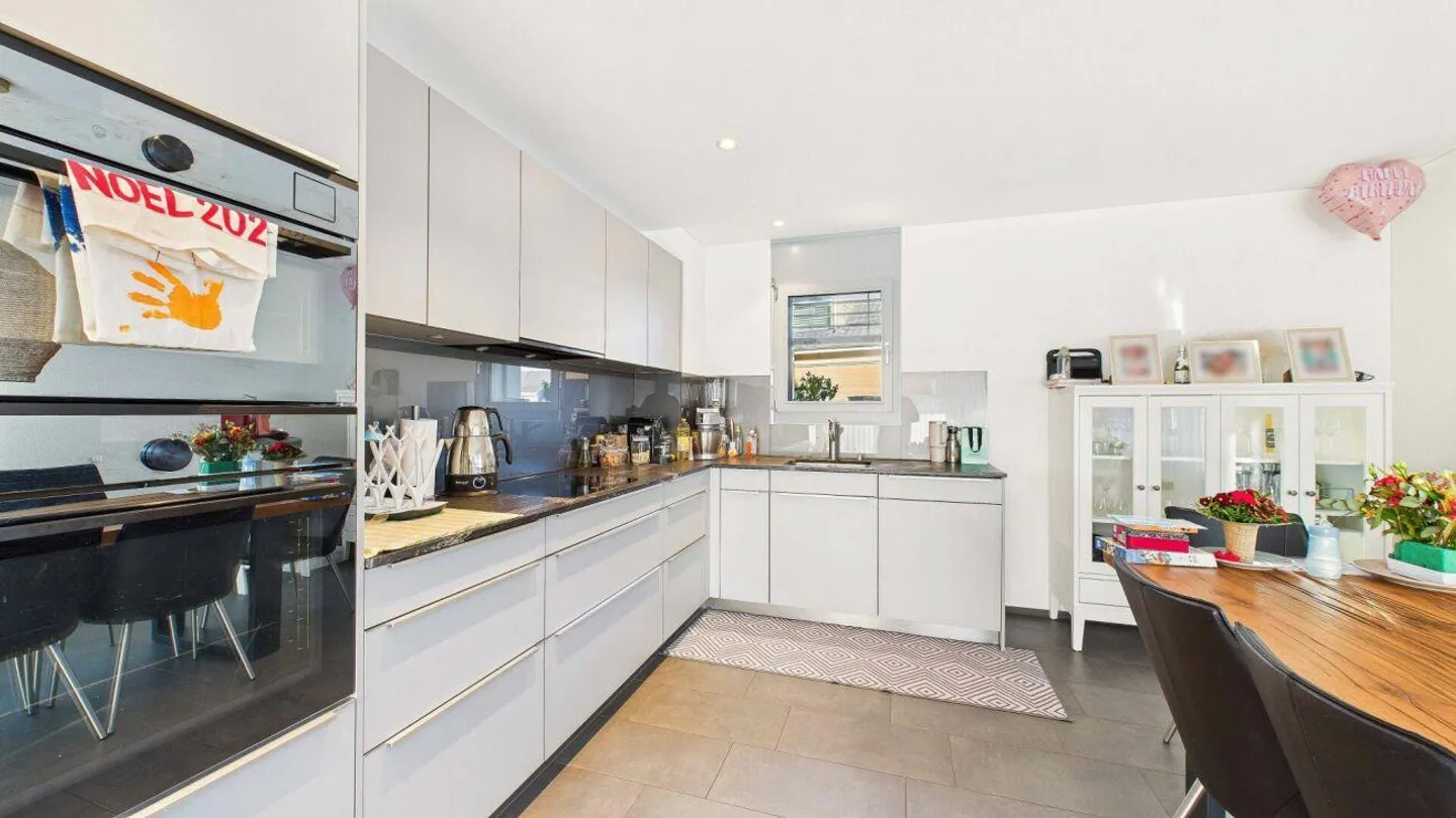 Modern 3.5-room apartment with balcony and Minergie standard - Photo 7 of 13