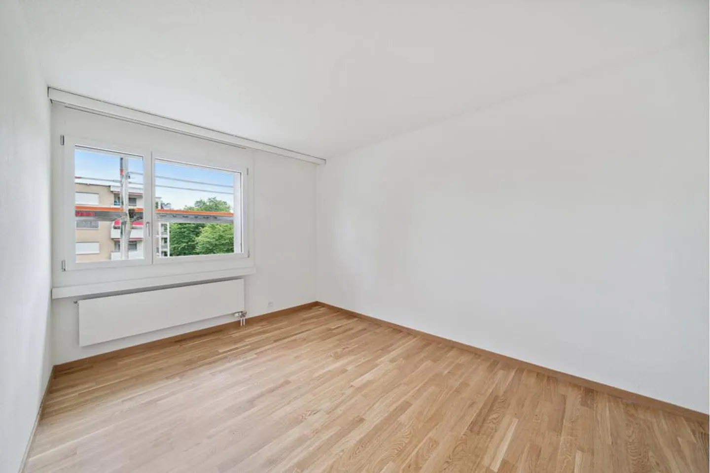 High-quality renovated 3.5-room attic apartment - Photo 7 of 11