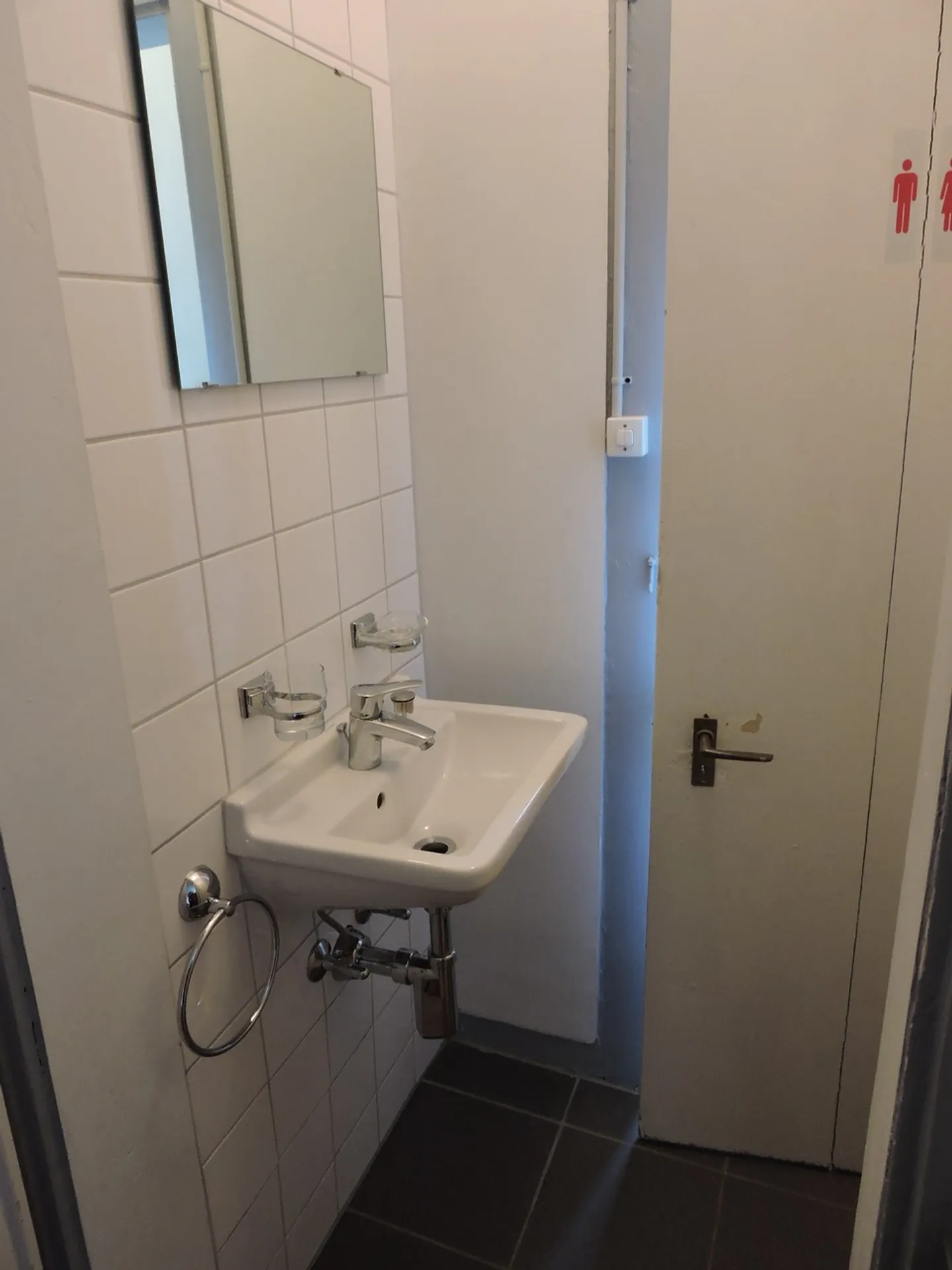 Unique Townhouse in Sulzer Areal - Photo 9 of 10