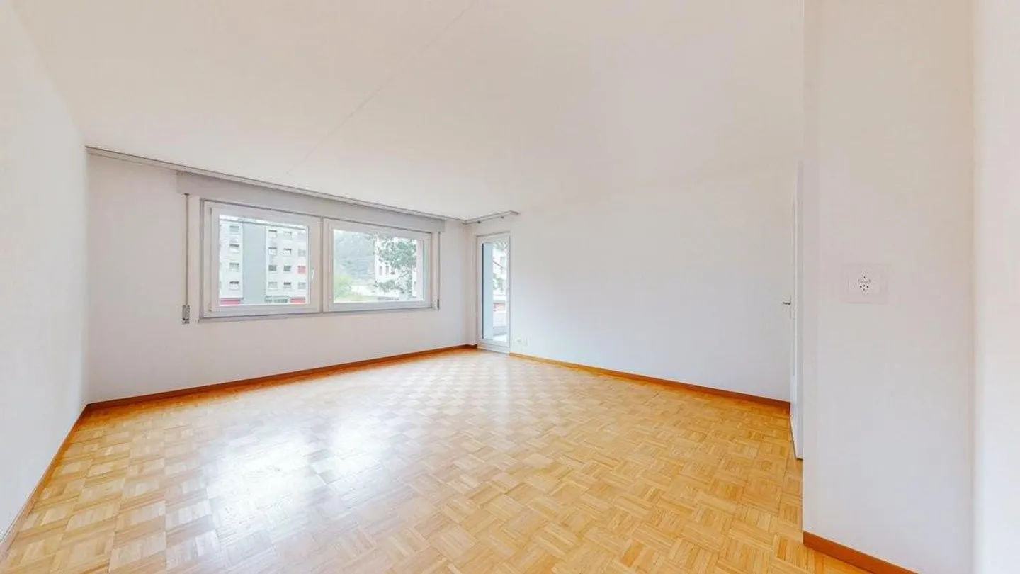 Helle Wohnung in familiärem Quartier - Photo 2 sur 9