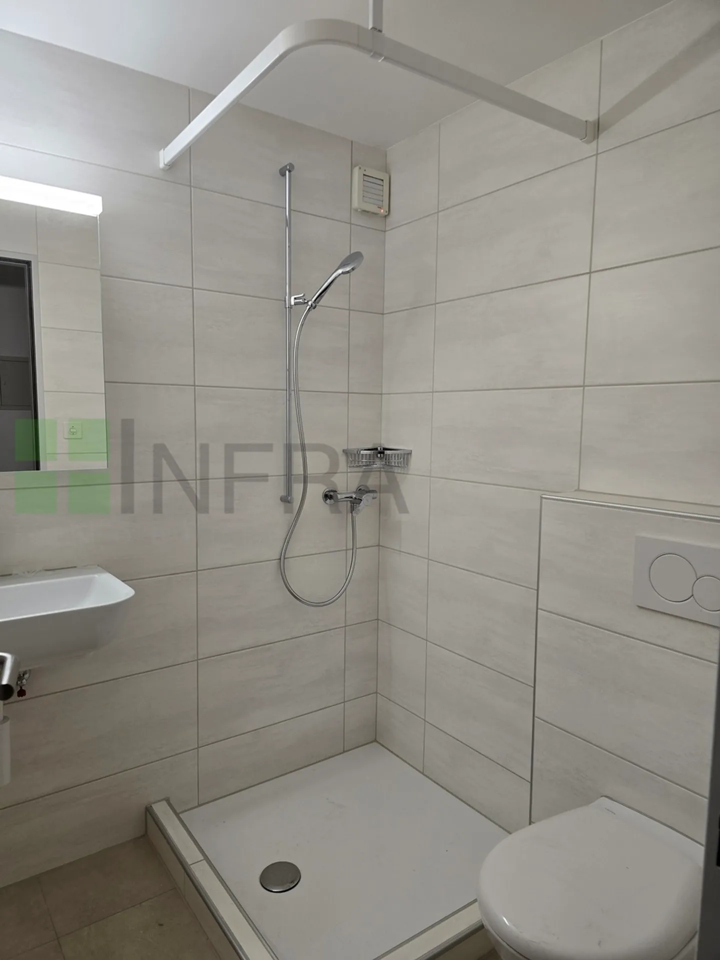 Appartamento in ristrutturazione! In affitto dal 1.1.2026! - Foto 4 di 10