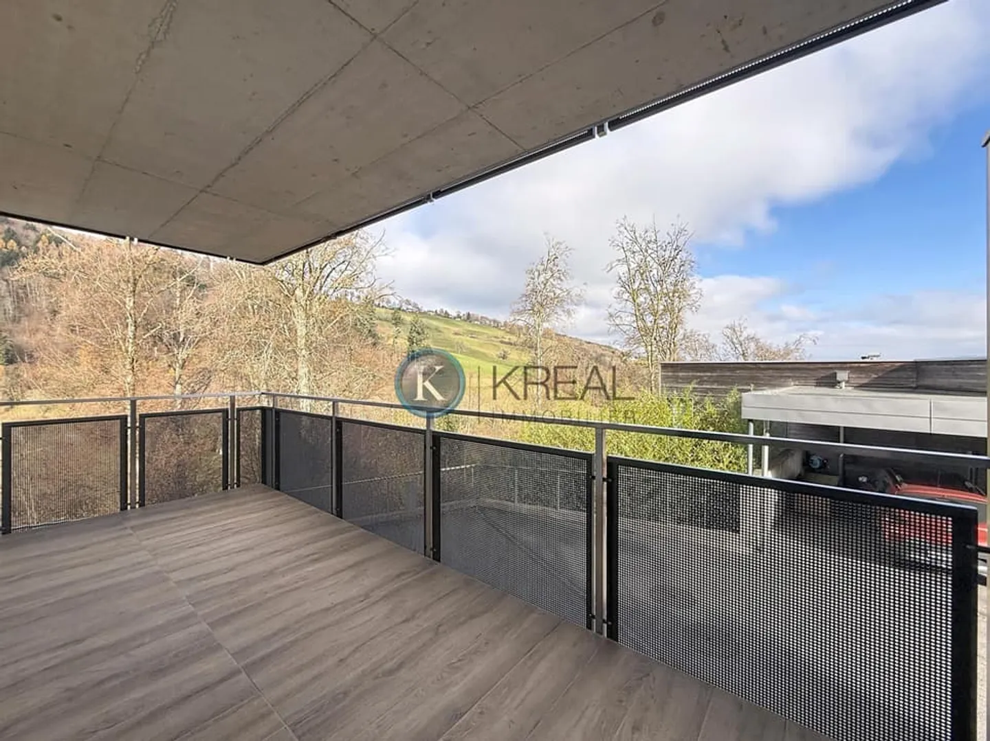 Superb semi-detached villa, quality features and privileged location - Photo 13 of 13