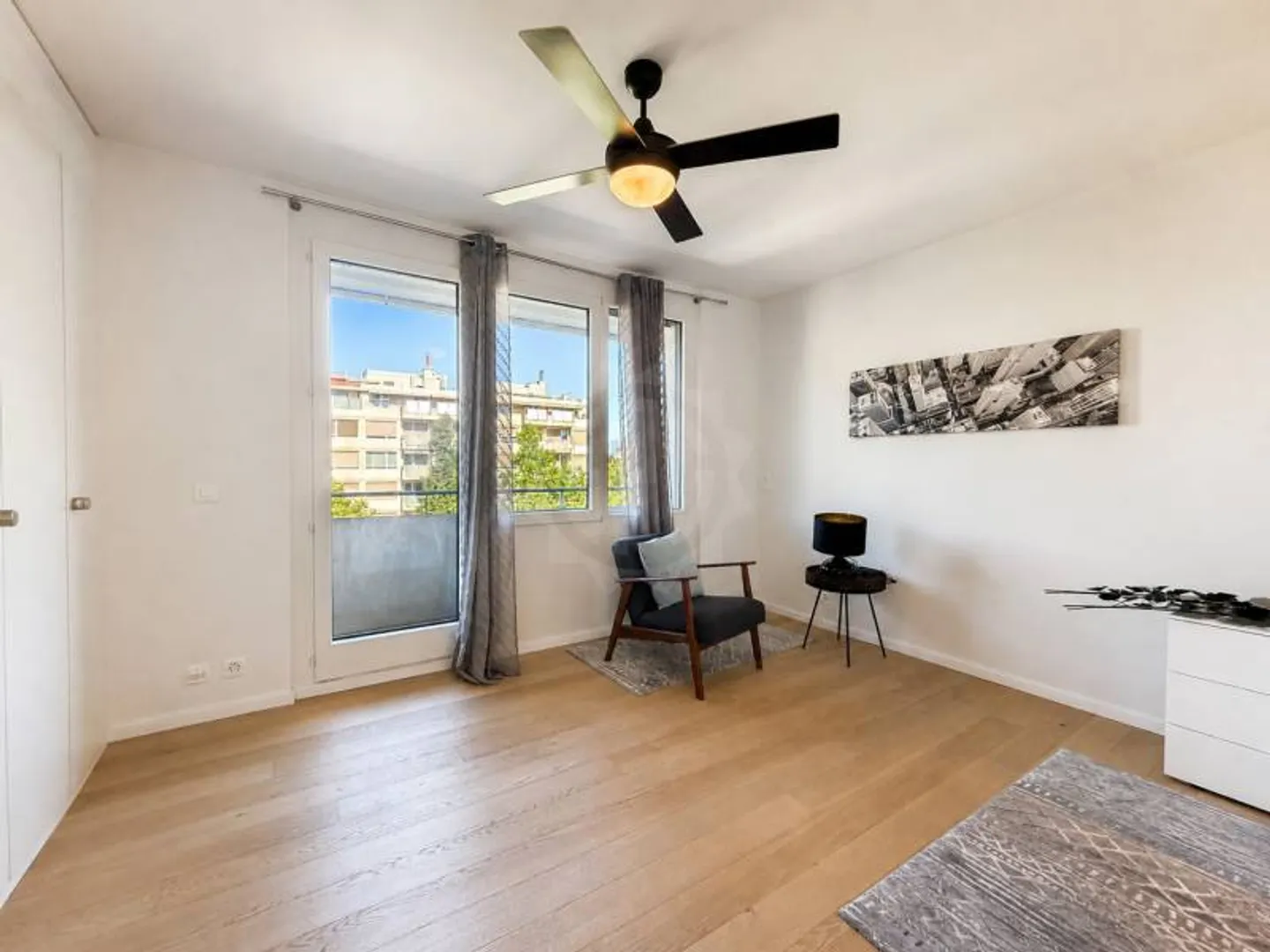 Luxury Apartment in Malagnou - Photo 7 of 10