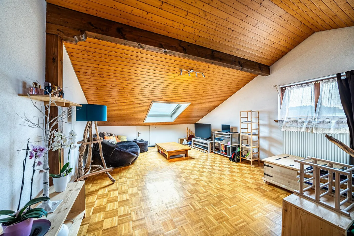 Magnifigue logement mansardé à lour à Granges-Paccot! - Foto 3 di 7