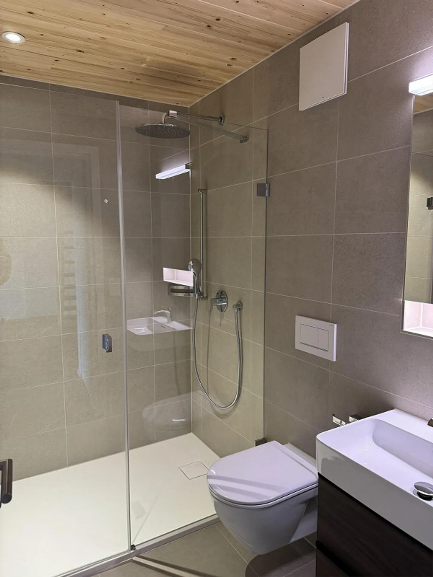 Modernes Apartment in Wangen - Foto 3 von 4