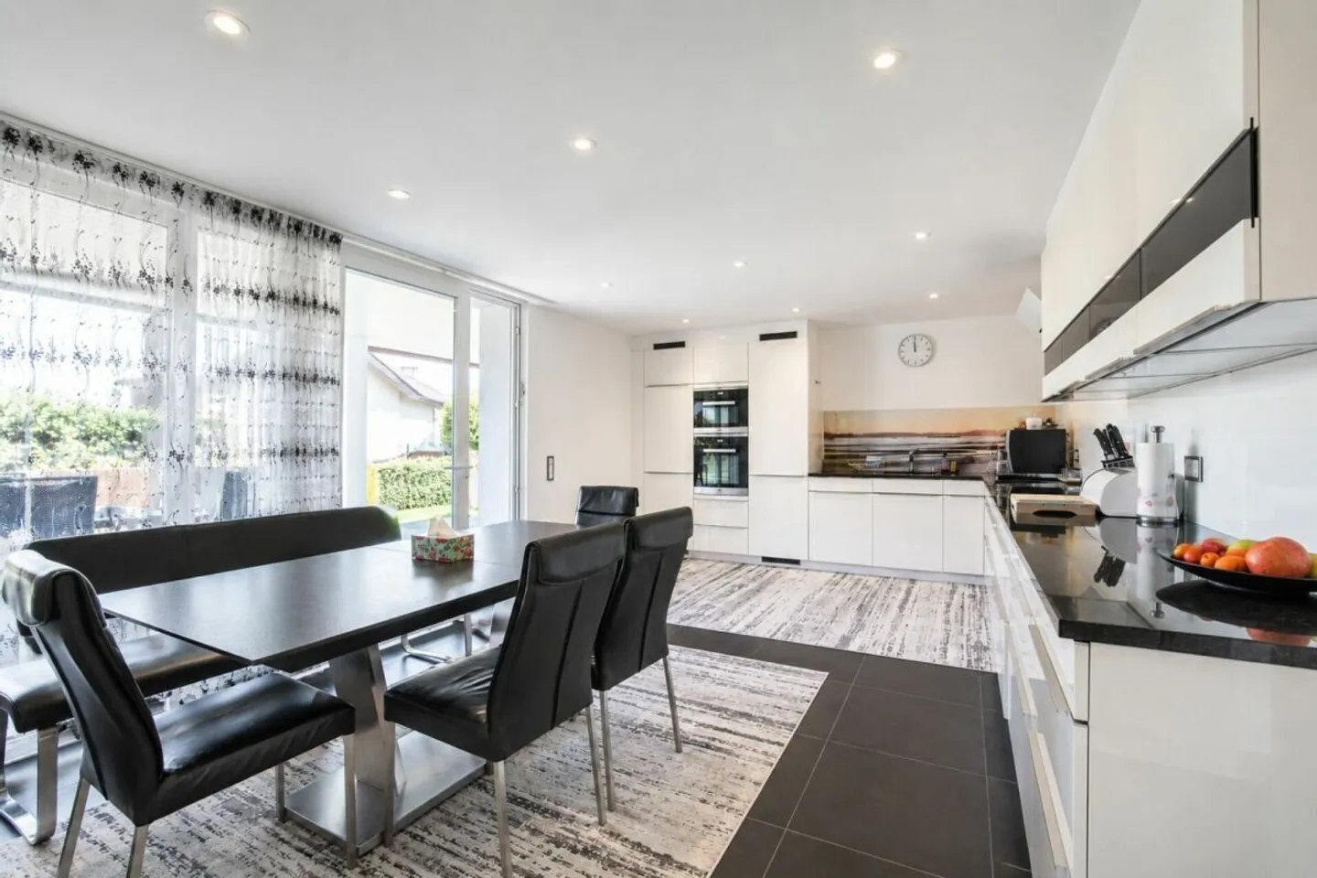 Luxurious living directly on the Rhine - exclusive 6.5-room single-family house with breathtaking views - Photo 11 of 38