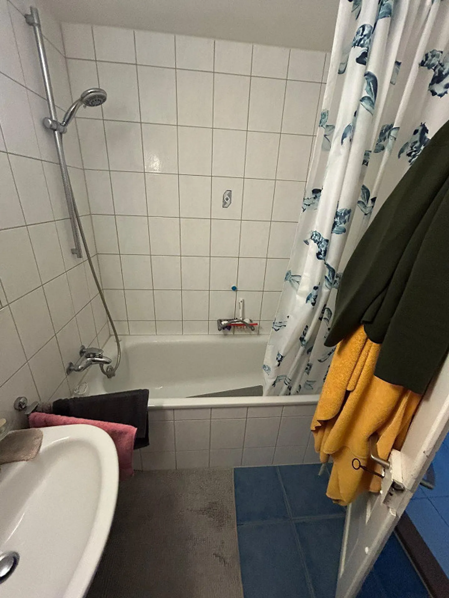 3 1/2 gemütliche und möblierte Wohnung - Foto 8 von 9