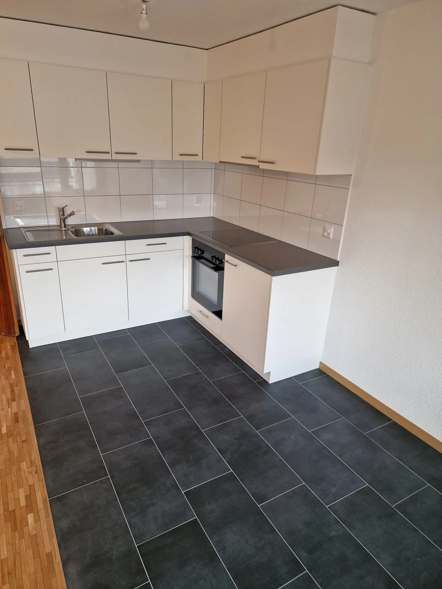 Charmante Wohnung mit Balkon - Foto 7 von 9
