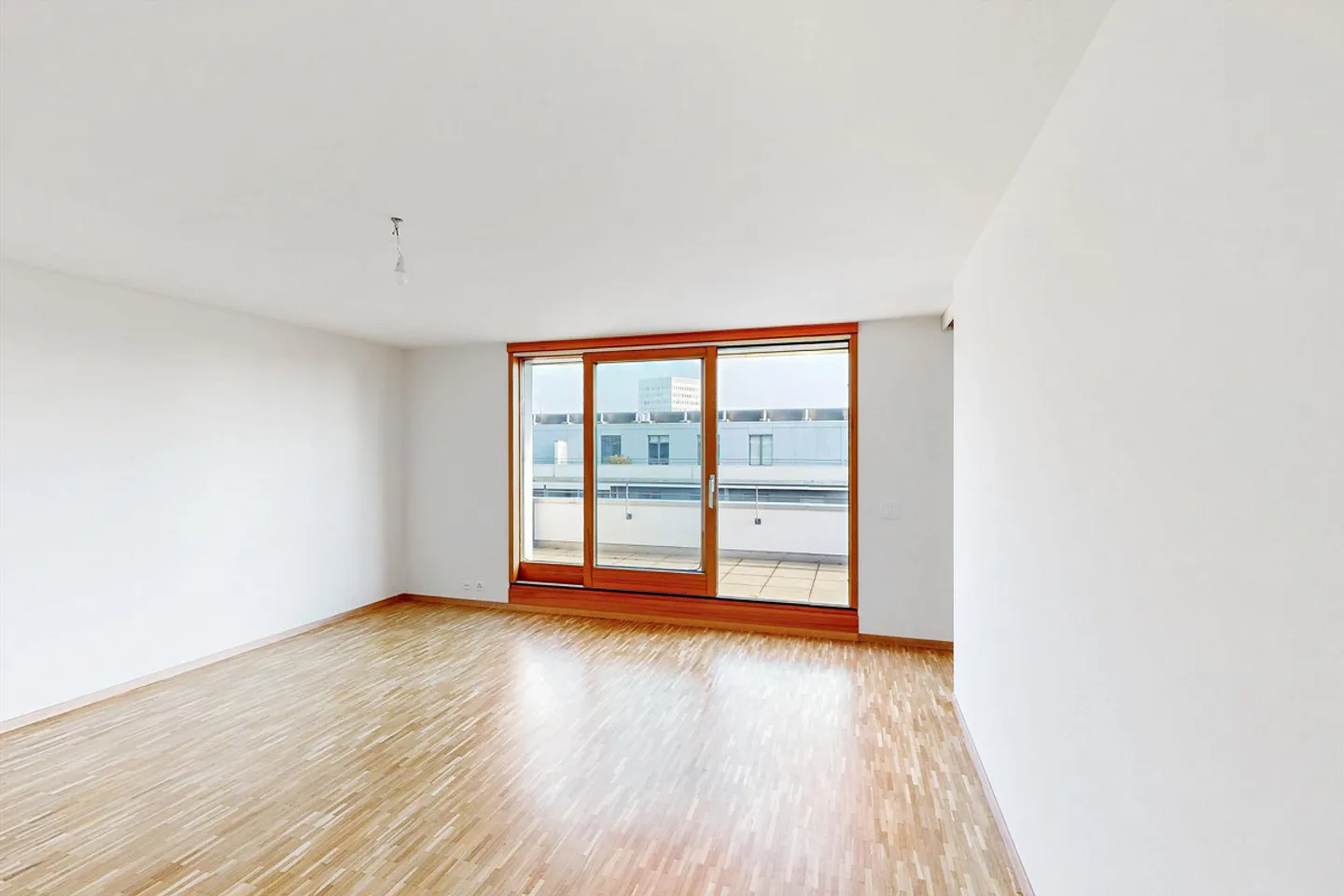 Luxuswohnung mit Terrasse - Foto 5 von 13