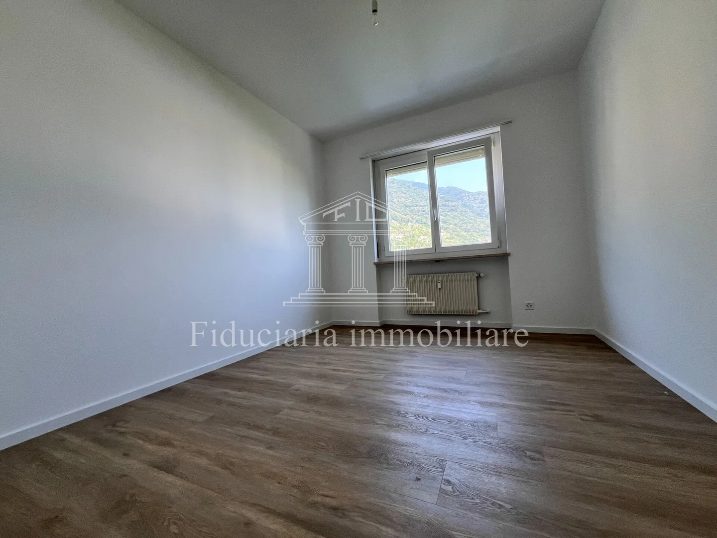 TENERO - 4.5-Zimmer-Wohnung komplett renoviert (Wohnung Nr. 11) - Foto 4 von 13