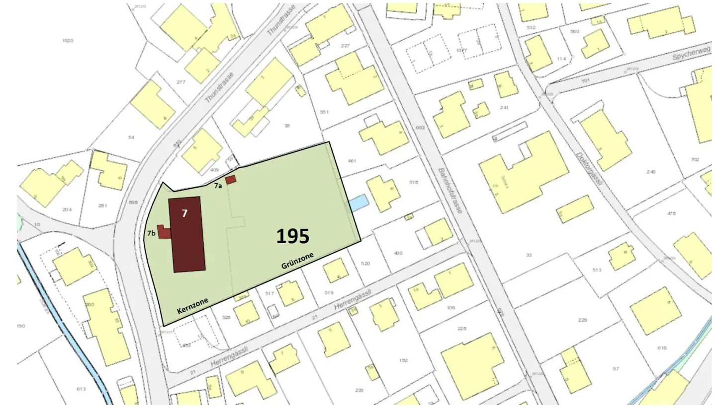 Farmhouse with 2 apartments on 3,935 m2 - Photo 2 of 20