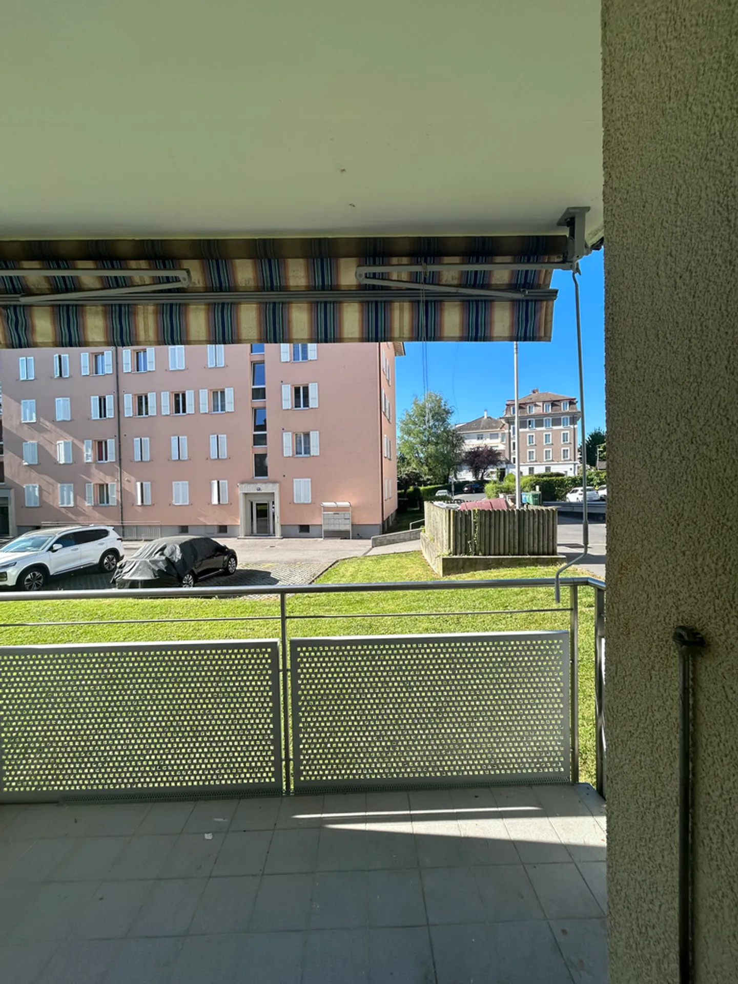 Charming Apartment in Crissier - Photo 8 of 8