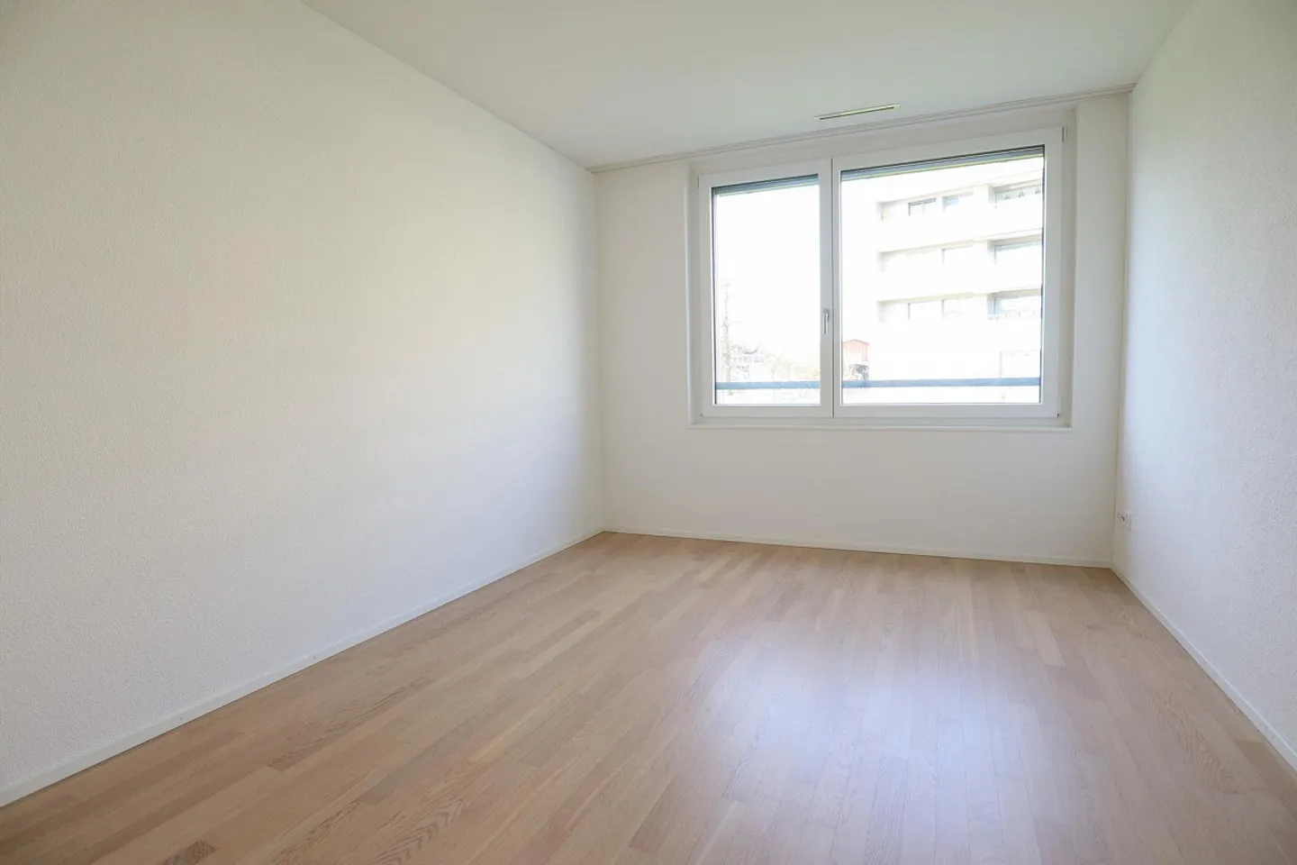Wow! Bright 4.5 Z-Apartment with large balcony - Photo 7 of 13