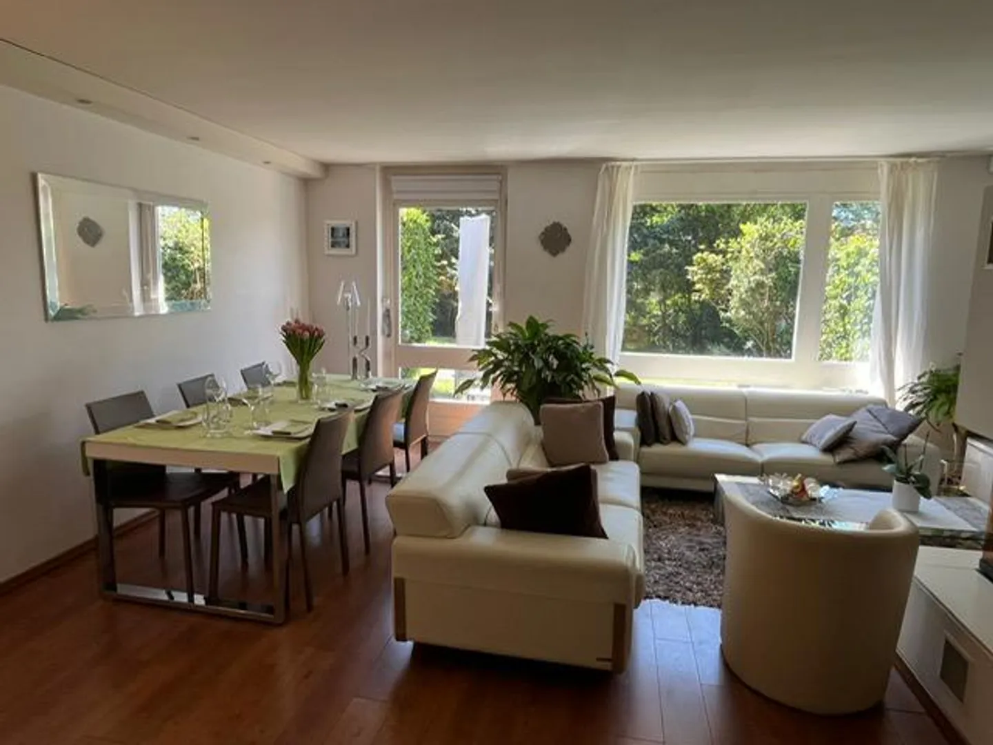 Villa a schiera con giardino alberato, vicino alle organizzazioni internazionali - Foto 2 di 8