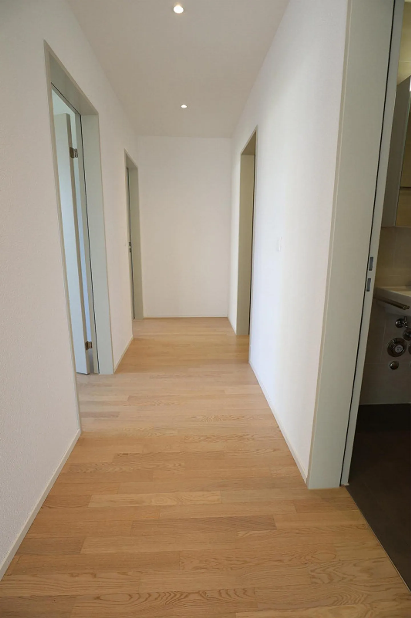 Wow! Bright 4.5 Z-Apartment with large balcony - Photo 8 of 13