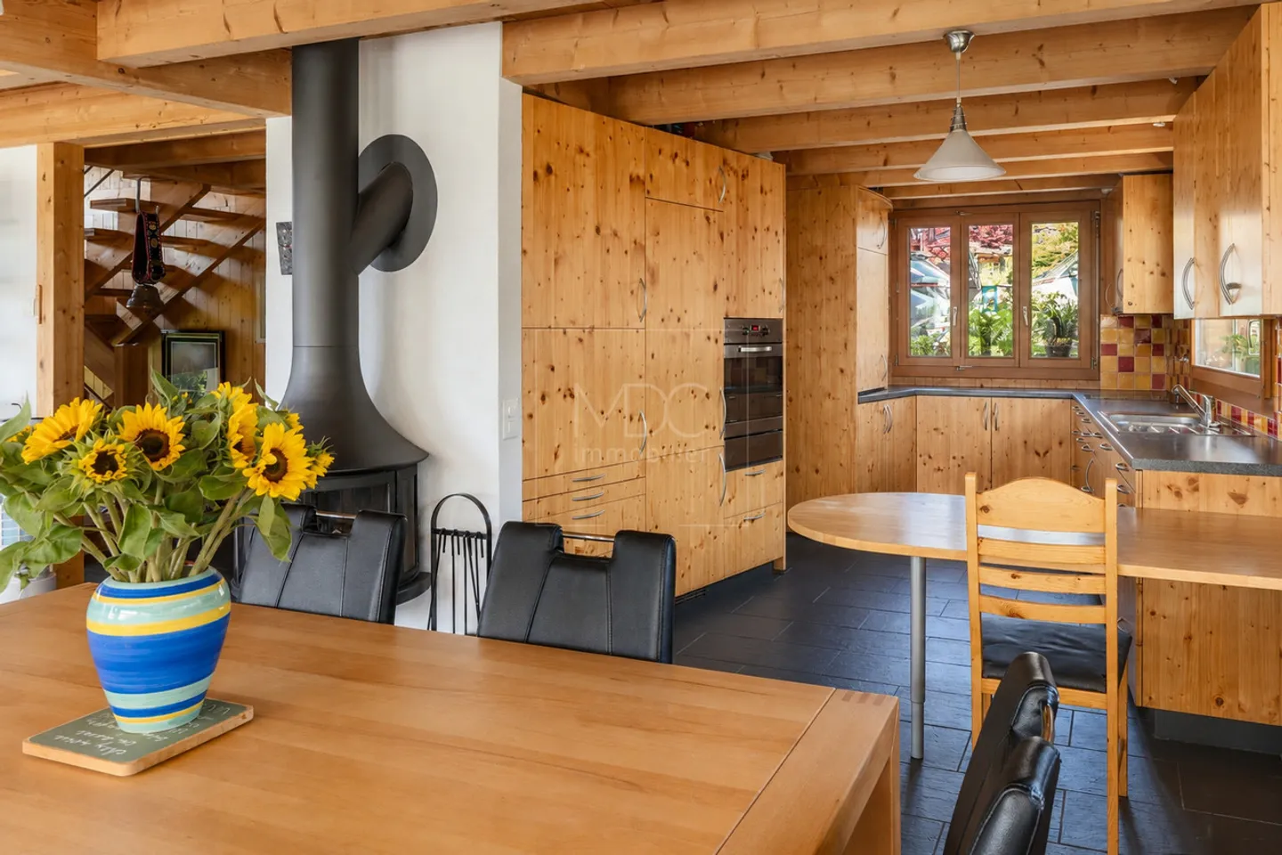 Schönes zeitgenössisches Chalet mit Panoramablick in Châtel-St-Denis - Foto 7 von 20
