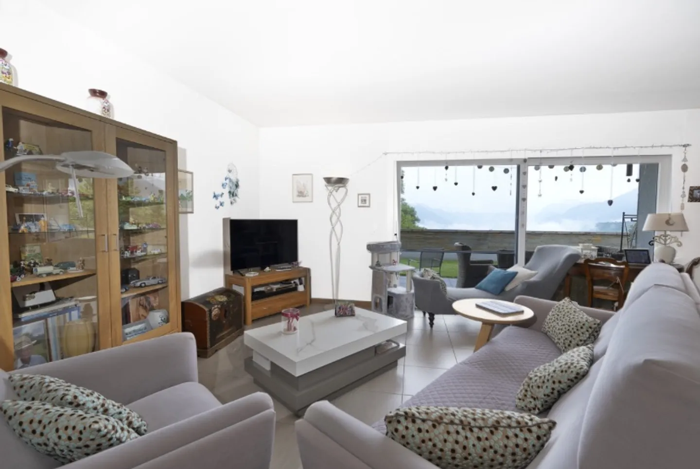 Magnificent apartment with a view of the plain - Photo 5 of 13