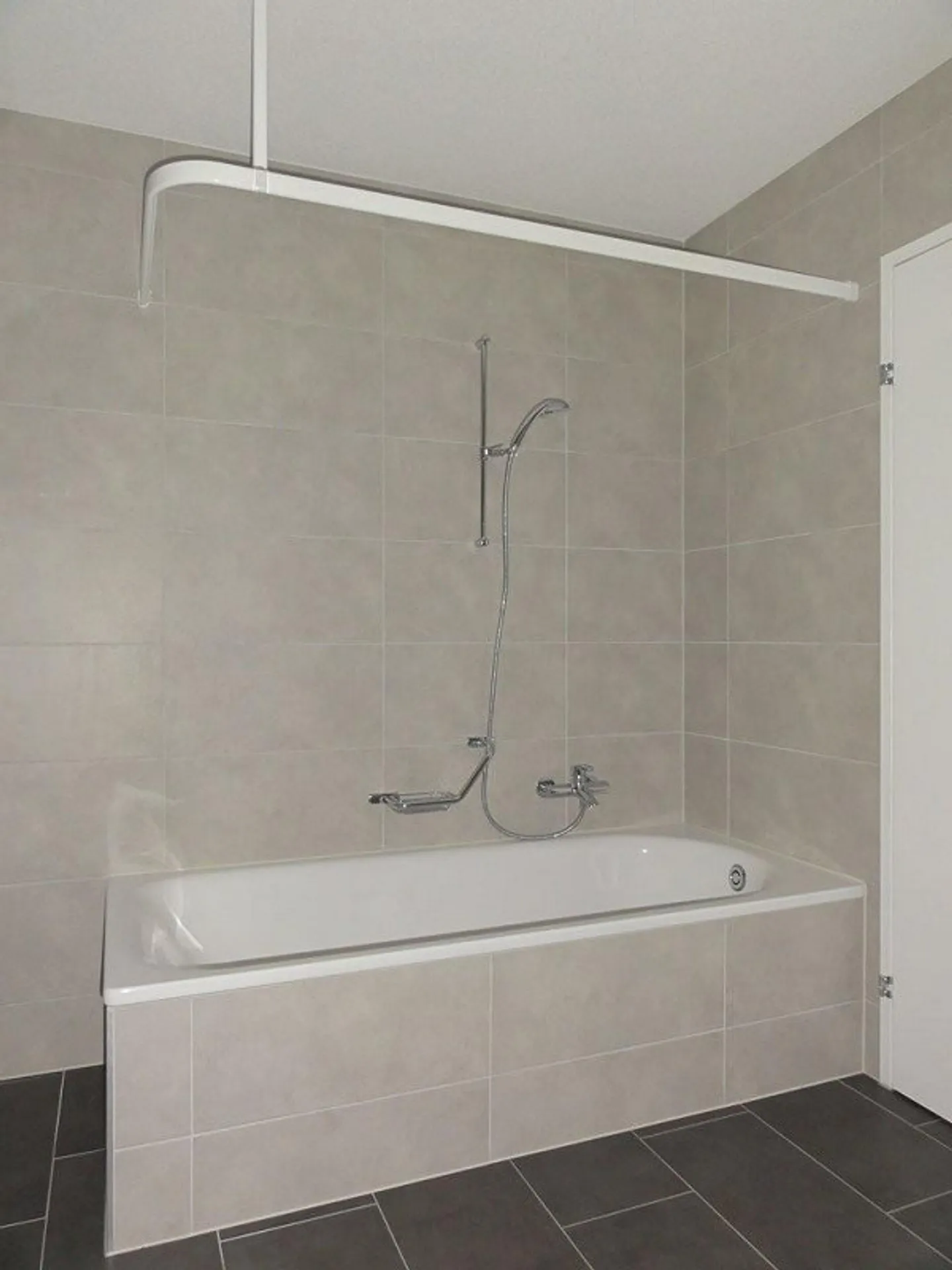 Charming Apartment in Maggenbergmatte - Photo 3 of 9