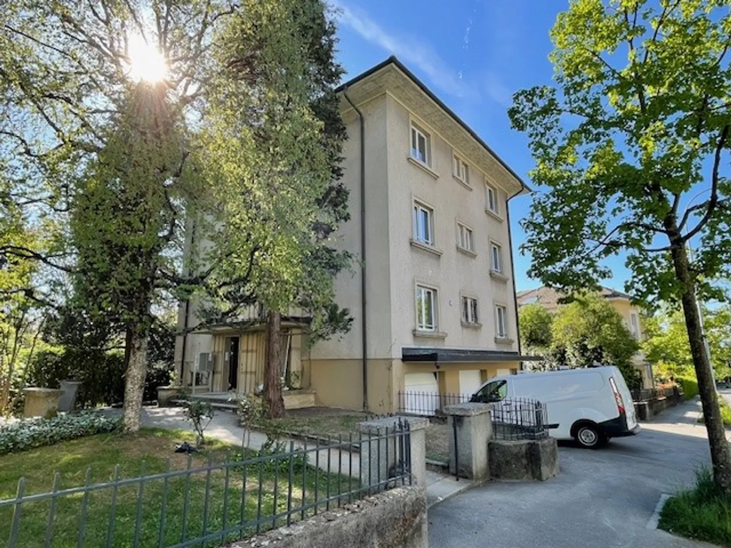 Charmant appartement 4.5 pièces - Photo 2 sur 2