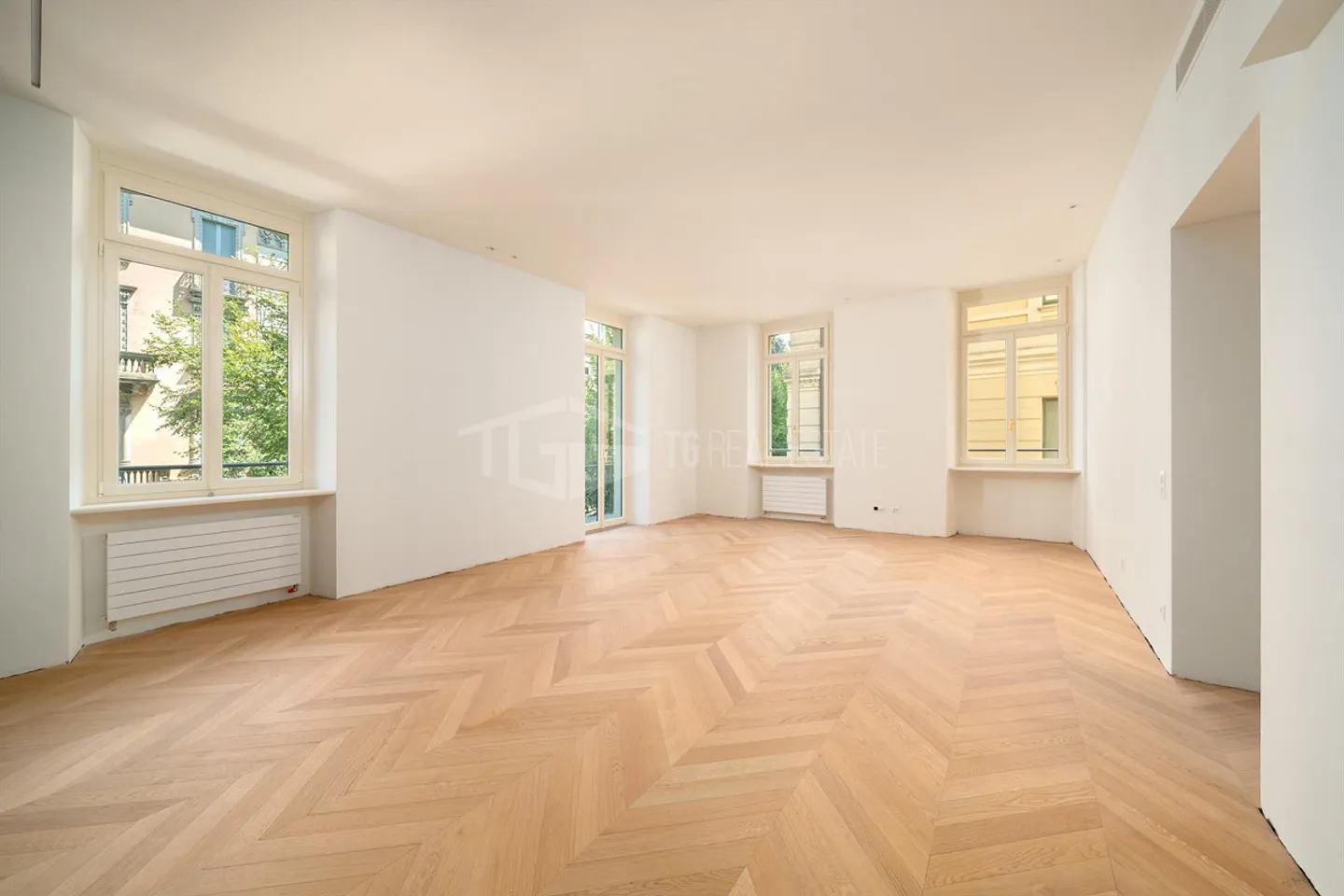APPARTEMENT DE CHARME À QUELQUES PAS DU PARC CIANI - Photo 4 sur 12