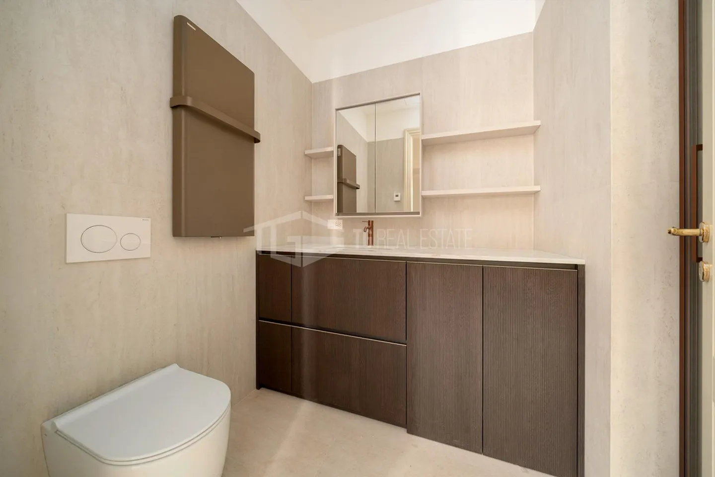 APPARTEMENT DE CHARME À QUELQUES PAS DU PARC CIANI - Photo 10 sur 12