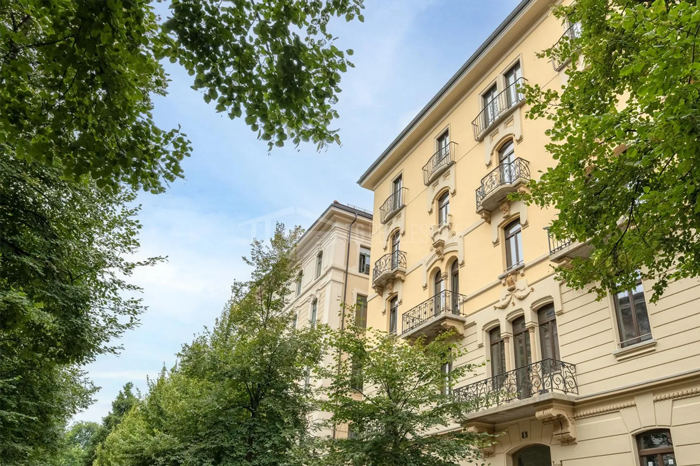 APPARTEMENT DE CHARME À QUELQUES PAS DU PARC CIANI - Photo 12 sur 12