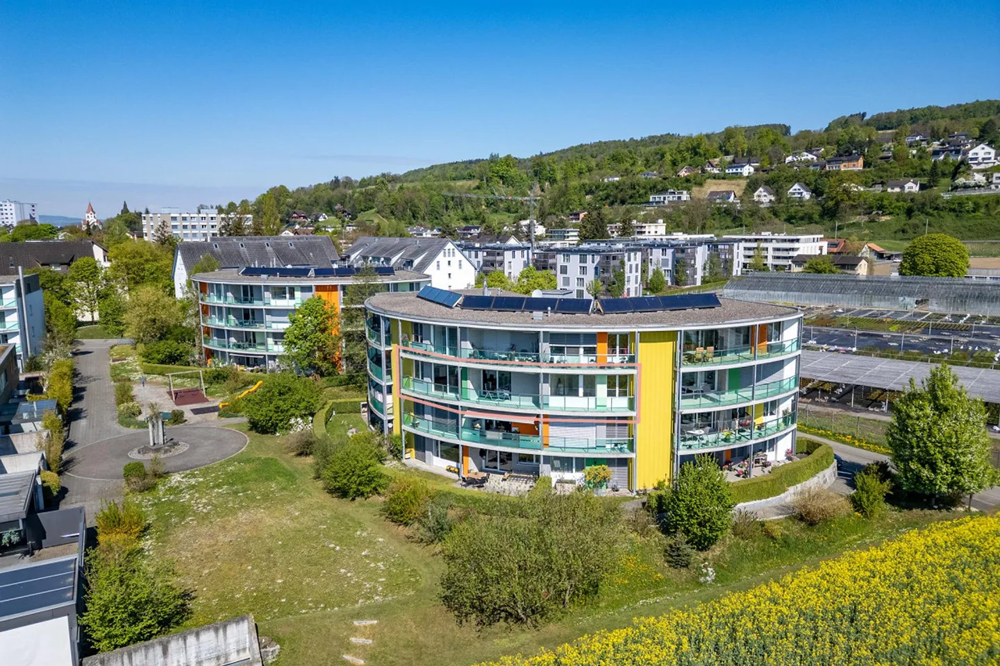 Living with a View and Peace on the Outskirts - Photo 2 of 18