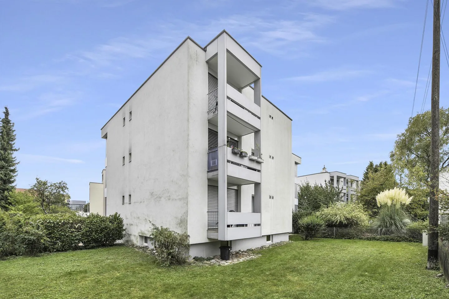 Espace commercial à Zurich-Seebach temporairement en sous-location - Photo 2 sur 8