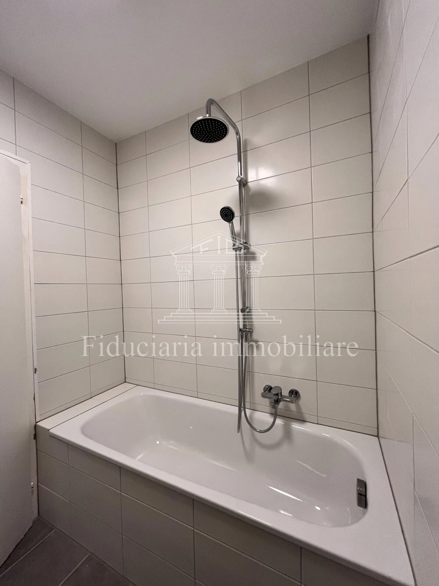 TENERO - 4.5-Zimmer-Wohnung komplett renoviert (Wohnung Nr. 4) - Foto 9 von 11