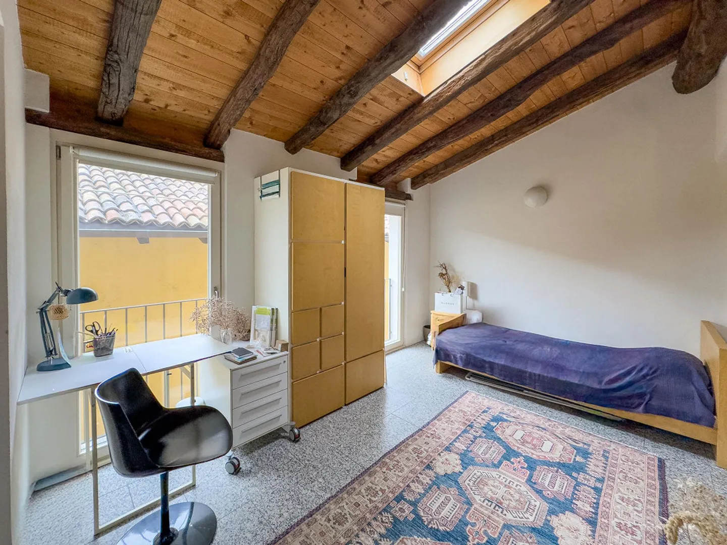 Apartment on the top floor in the historic center of Mendrisio - Photo 2 of 6