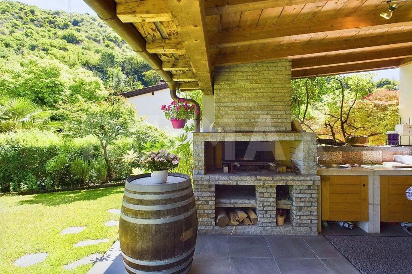 Charmante Liegenschaft mit Garten in Traumlage - Foto 12 di 13