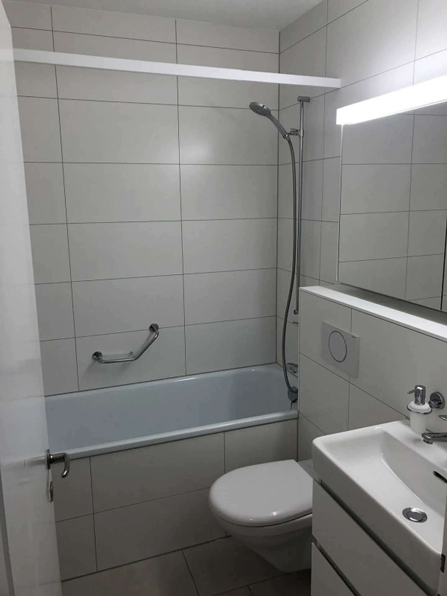 Central 1.5-room apartment for rent - Photo 8 of 8