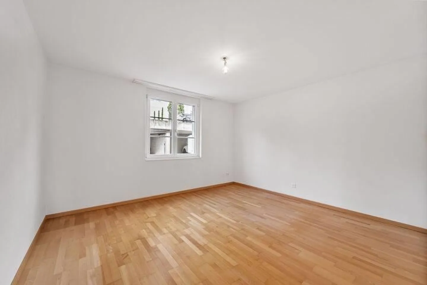 APPARTEMENT DE JARDIN ATTRACTIF DANS L'IDYLLE DU VILLAGE - Photo 8 sur 9