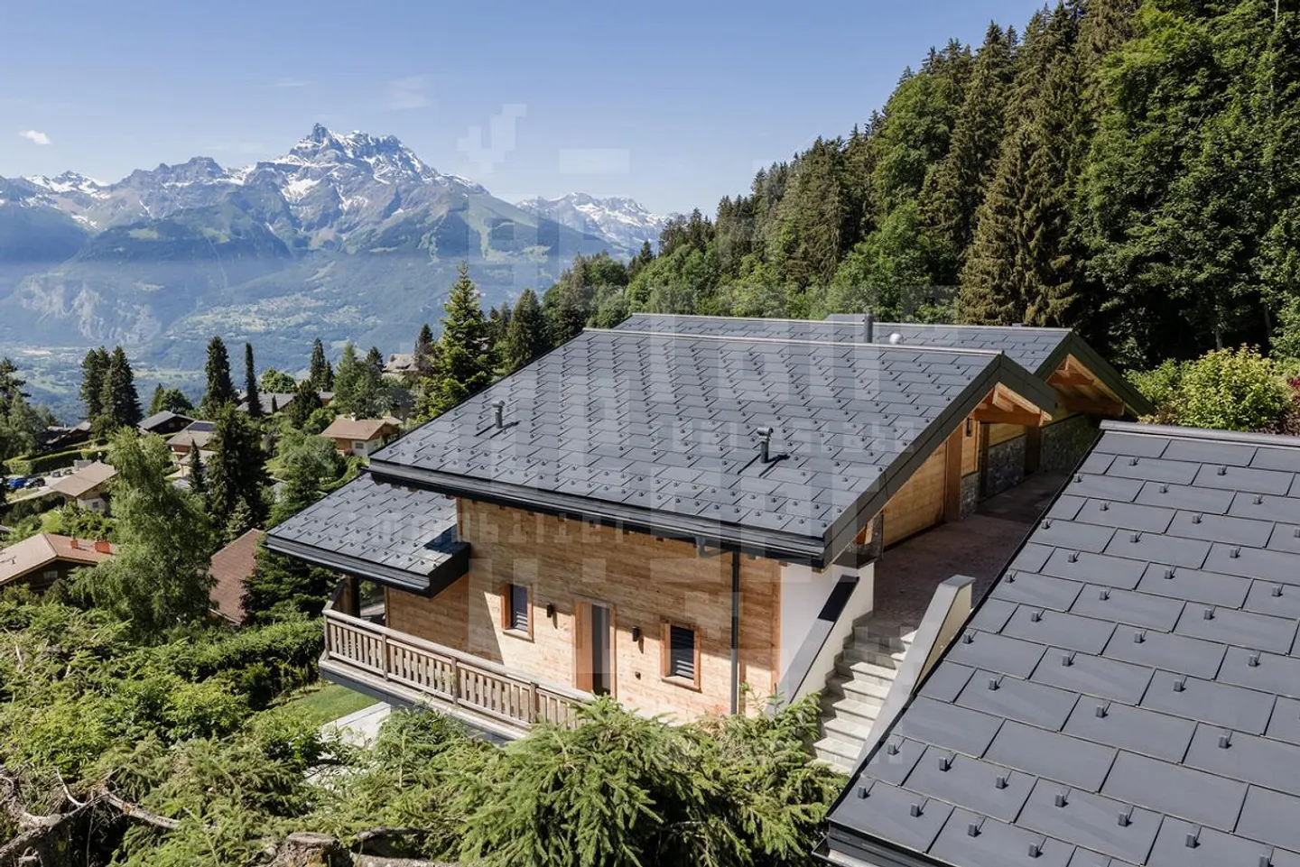 Chalet Le Dahu - Photo 2 of 30