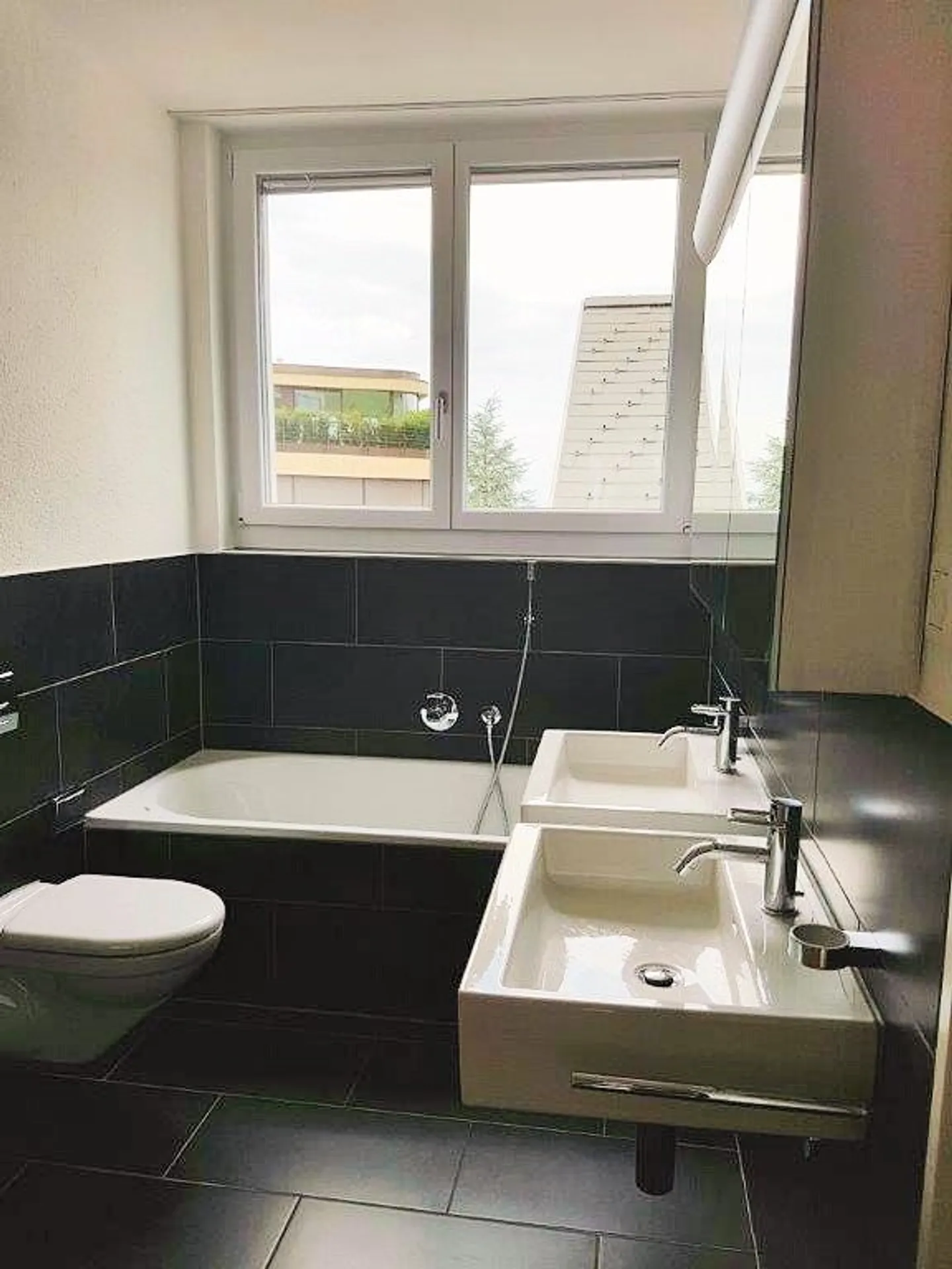 RENT WITHOUT DEPOSIT - Feel-good oasis with sunny garden terrace - Photo 5 of 10