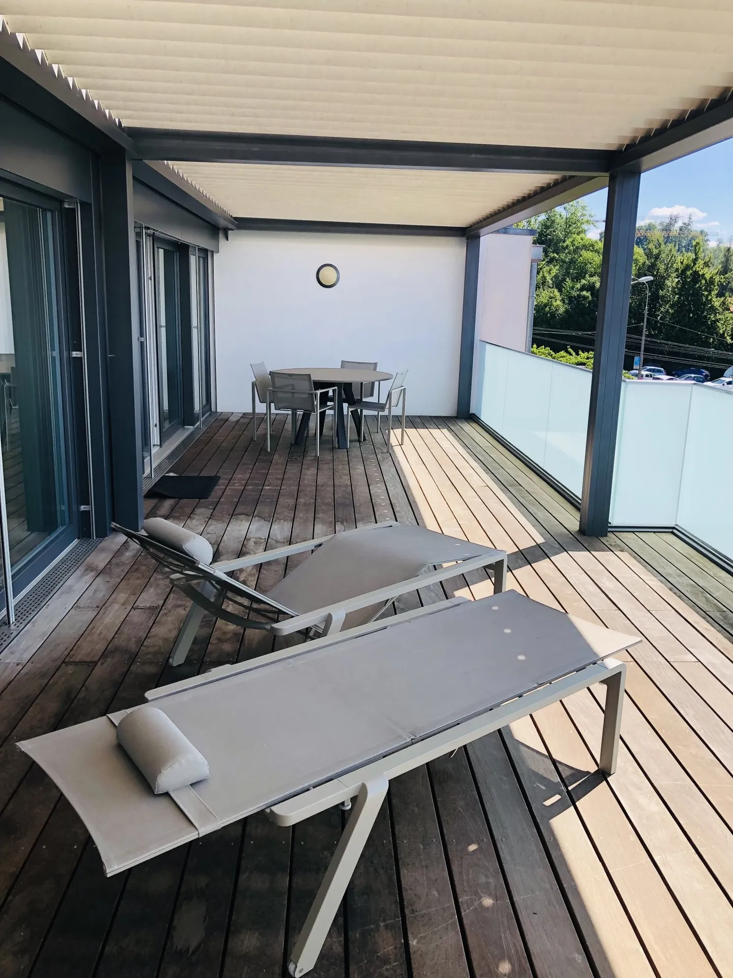 Appartamento di Lusso con Vista Lago - Foto 9 di 11