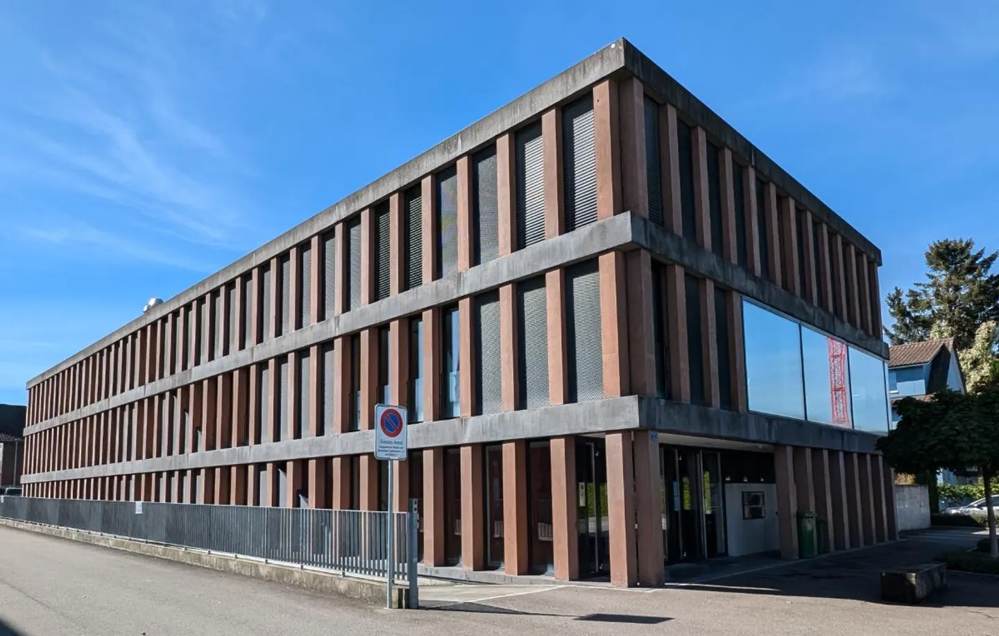 Garage souterrain - Photo 1 sur 3
