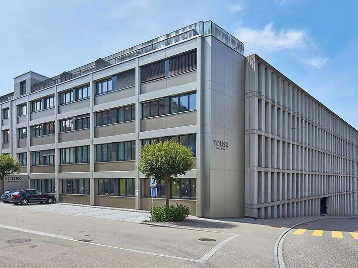 Modern and Smart Living in the Heart of St. Gallen - Photo 1 of 7