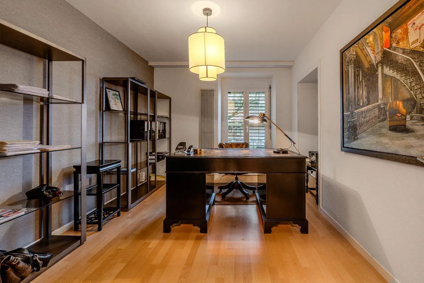 Charming old-style apartment with breathtaking lake and mountain views - Photo 6 of 13