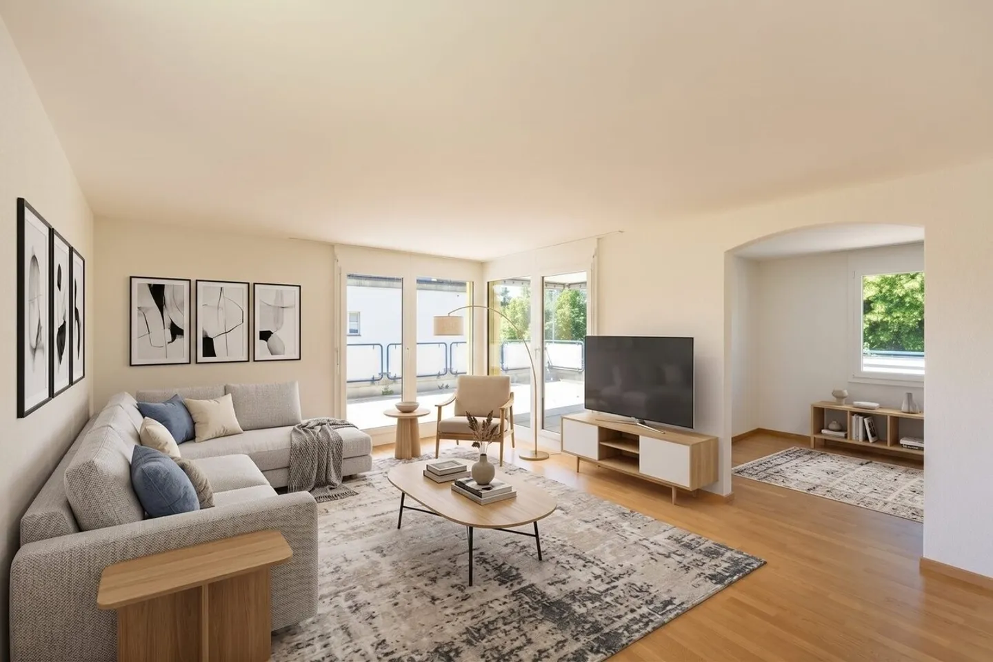 4-room attic apartment with large terrace - Photo 2 of 13