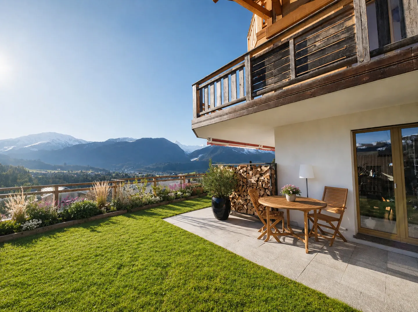 Ein Garten mit Blick auf die Berge – 3,5 Zimmer mit Terrasse und freiem Blick in Cerniat - Foto 1 von 12