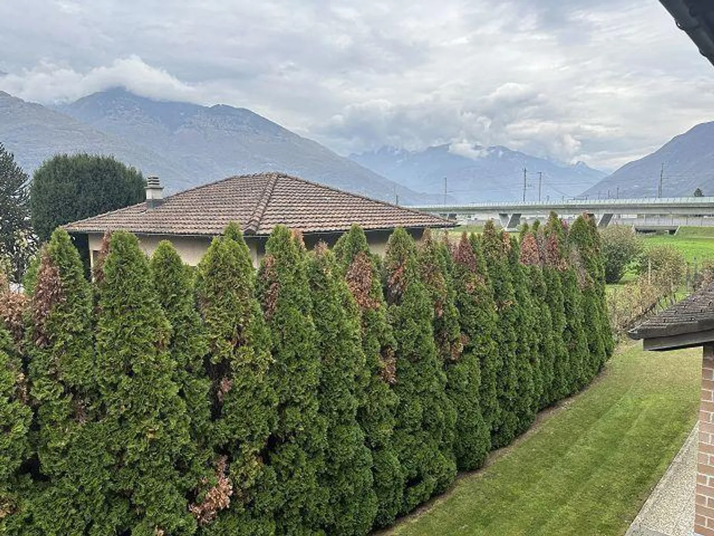 Villa di 6 1/2 locali con vignetto - Foto 20 di 29