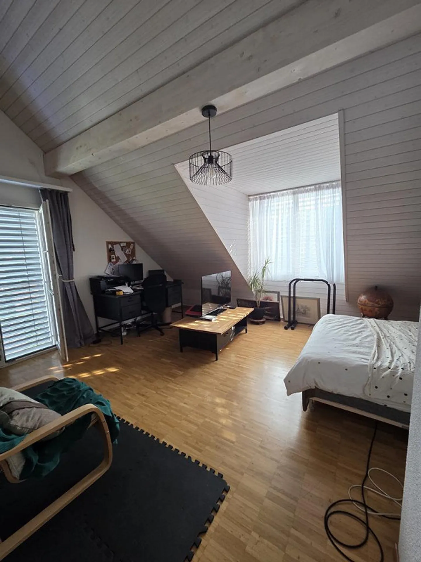 Single-family house in a well-kept residential area - Photo 5 of 11