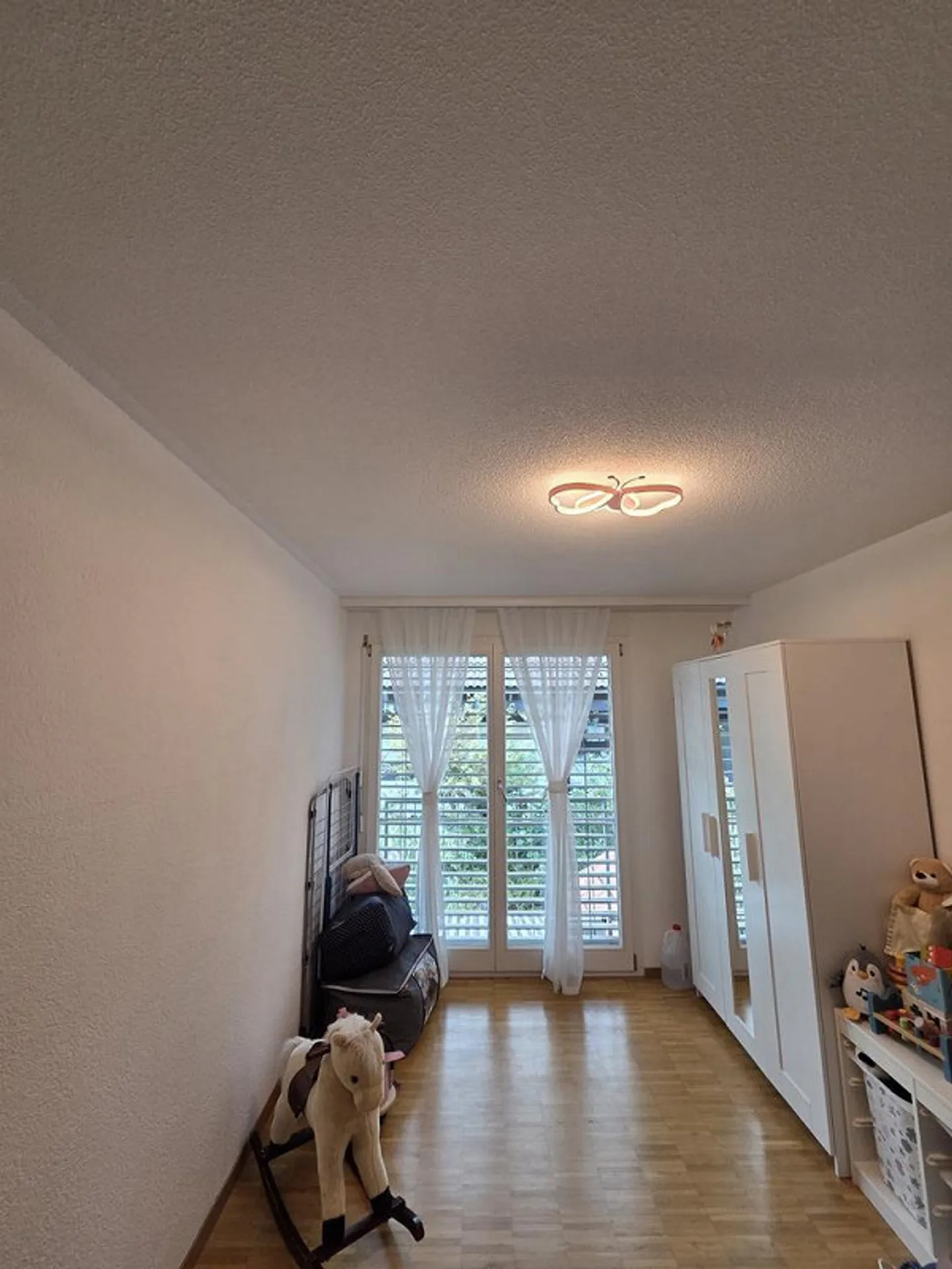 Single-family house in a well-kept residential area - Photo 6 of 11