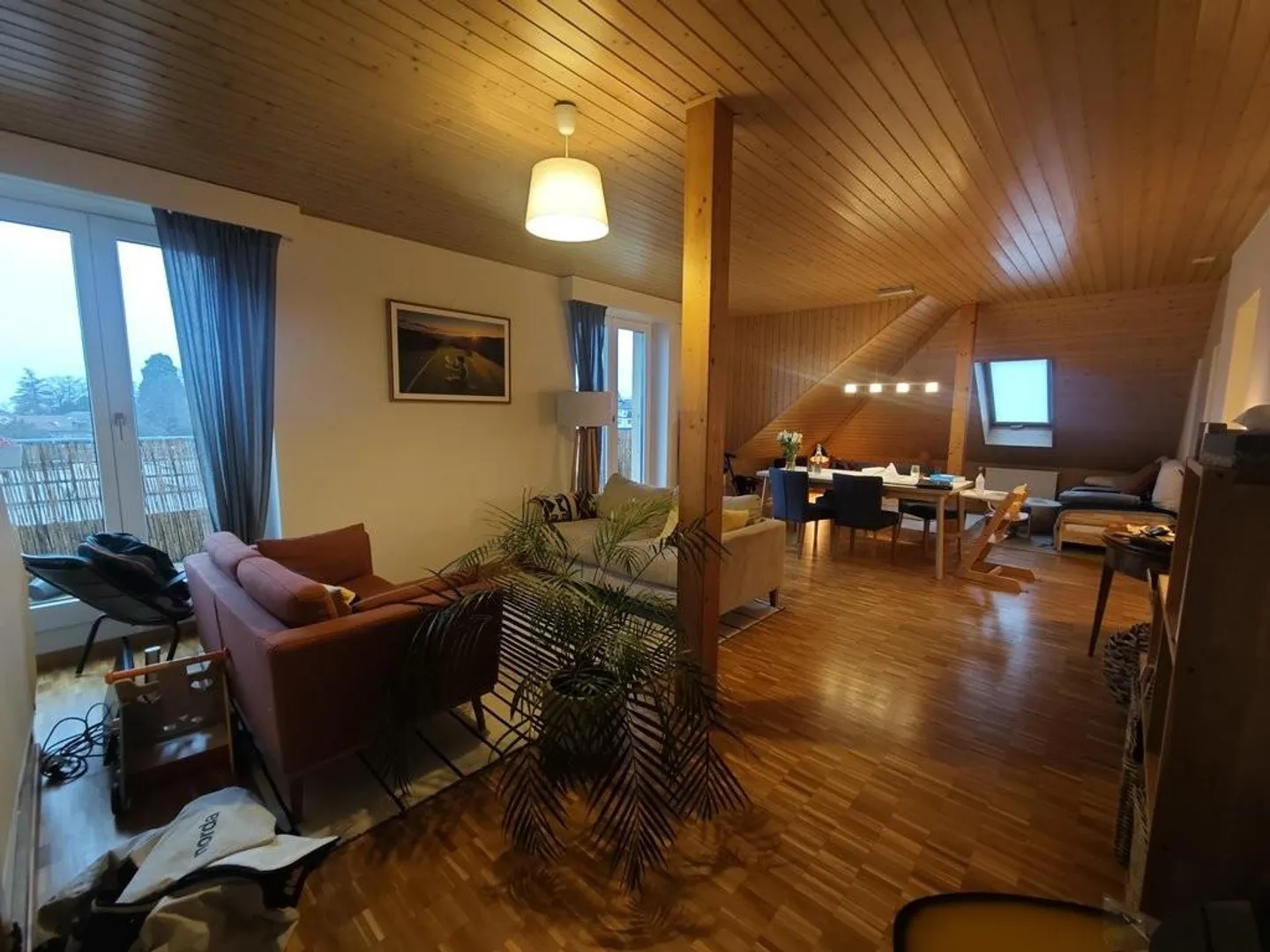 Wunderschöne 3-Zimmer-Penthouse-Wohnung, Stadtteil Montchoisi - Foto 4 von 12